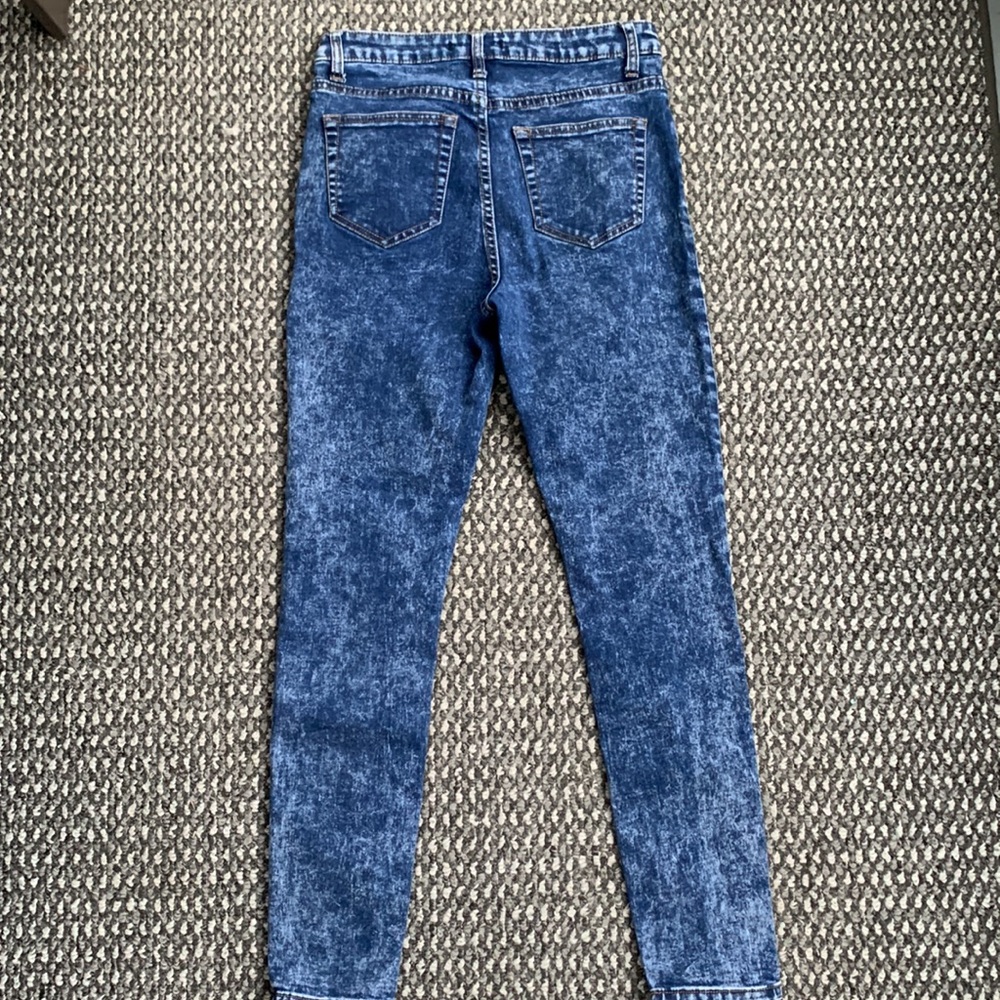 Forever 21 High-Rise Skinny Jeans - Picture 7 of 7